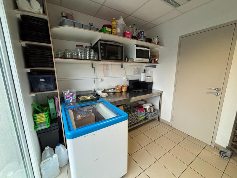 Local commercial - 105 m²