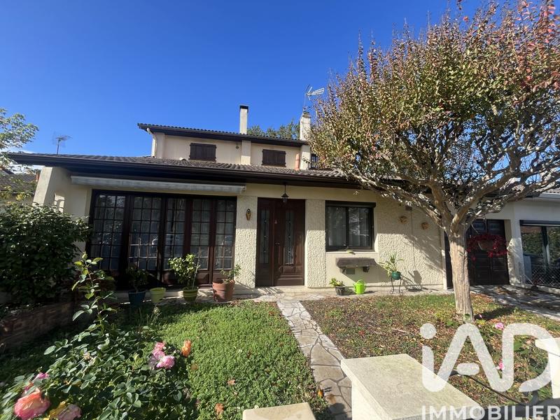 Maison - 127 m² - 5 pièces