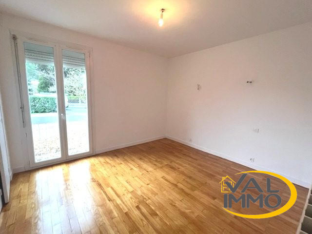 Maison - 90 m² - 3 pièces