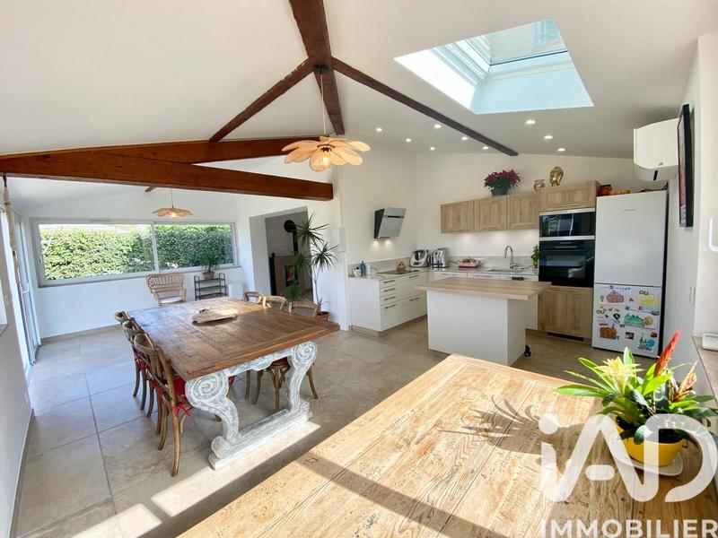 Maison - 145 m² - 6 pièces