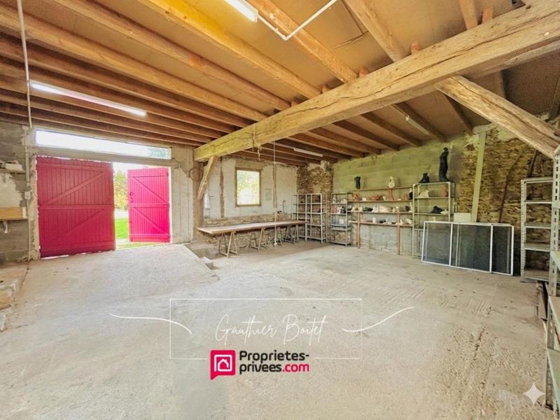 Maison - 250 m² - 9 pièces