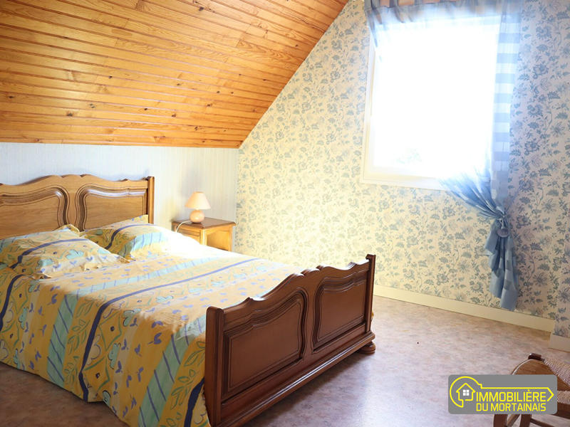 Maison - 140 m² - 5 pièces