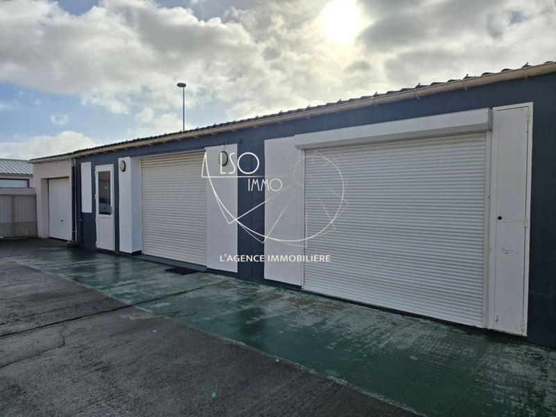 Local d'activités - 111 m²