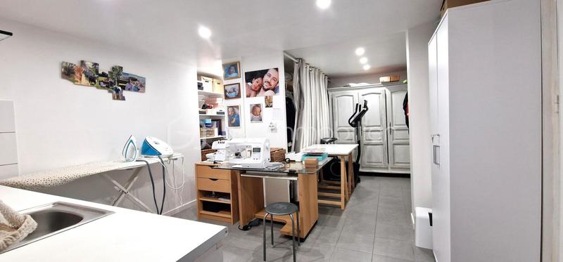 Maison jumelée - 160 m² - 4 pièces