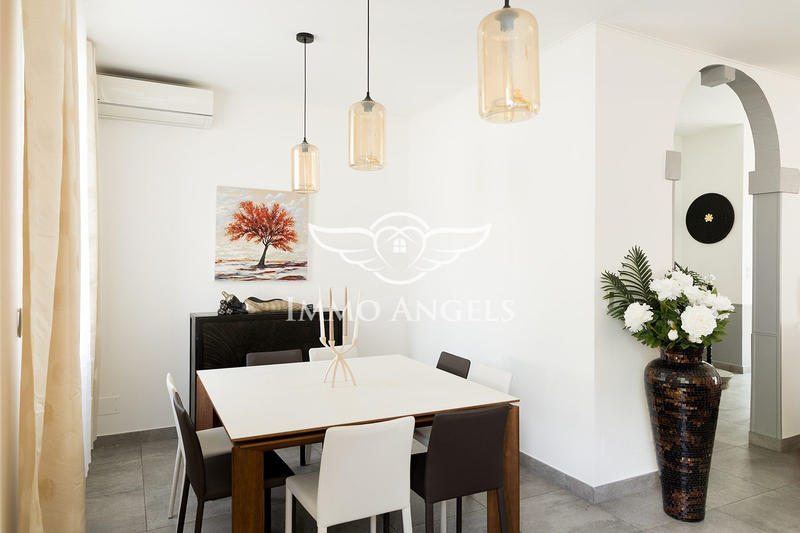 Maison - 140 m² - 4 pièces