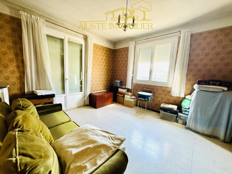 Maison - 220 m² - 7 pièces