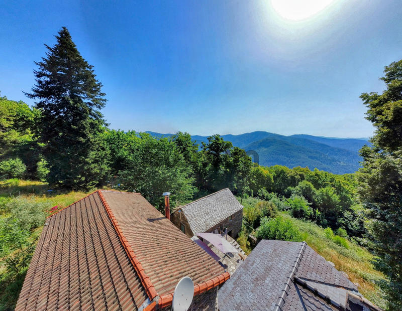 Mas - 150 m² - 7 pièces