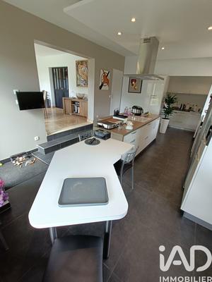 Maison de maîtres - 126 m² - 7 pièces