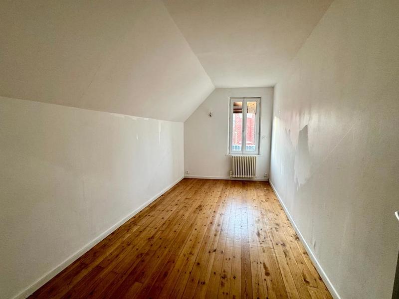 Maison - 98 m² - 4 pièces