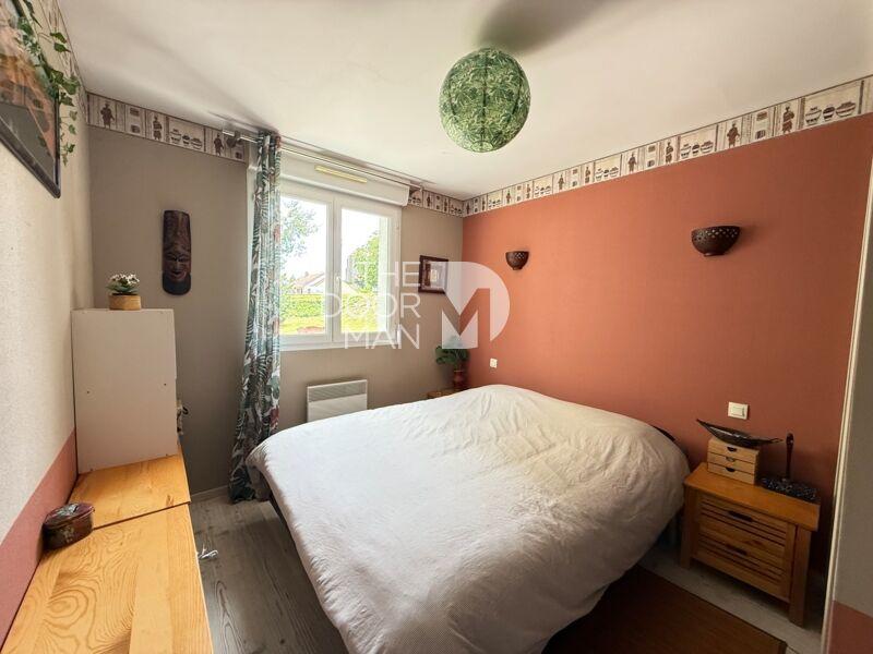 Pavillon - 160 m² - 6 pièces