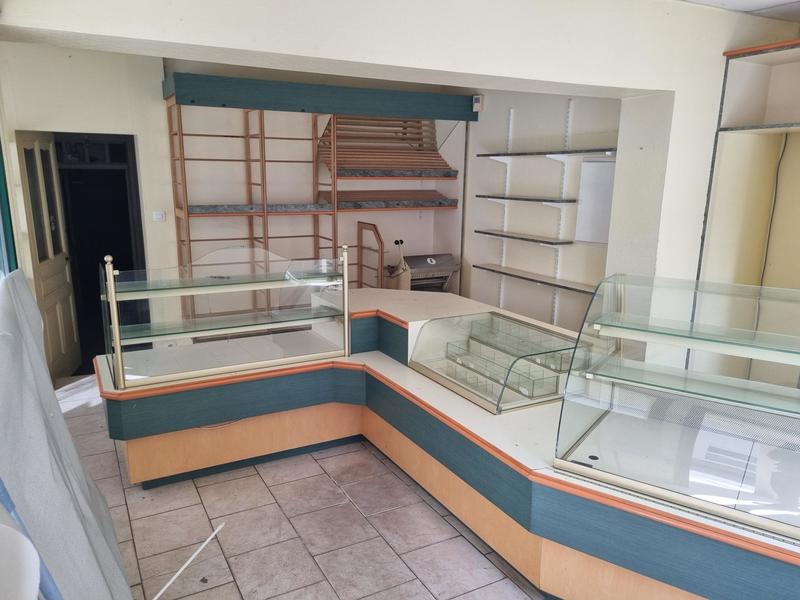 Maison - 266 m² - 5 pièces