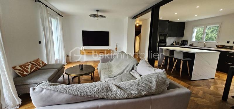 Maison - 119 m² - 5 pièces