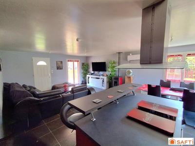 Villa - 90 m² - 4 pièces