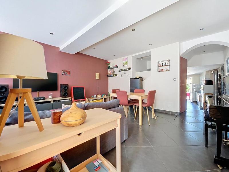 Maison - 80 m² - 3 pièces