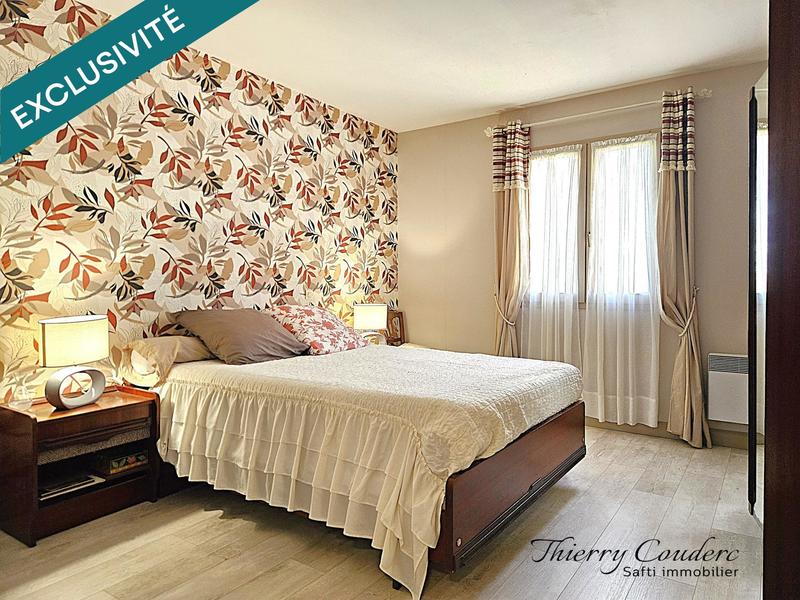 Maison - 208 m² - 8 pièces