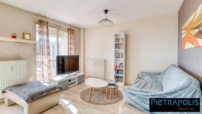 Appartement - 107 m² - 4 pièces