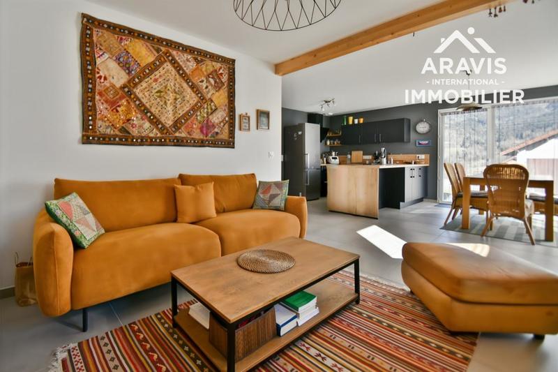 Maison - 106 m² - 5 pièces