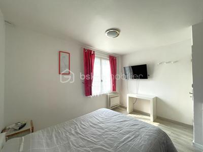 Maison - 128 m² - 8 pièces