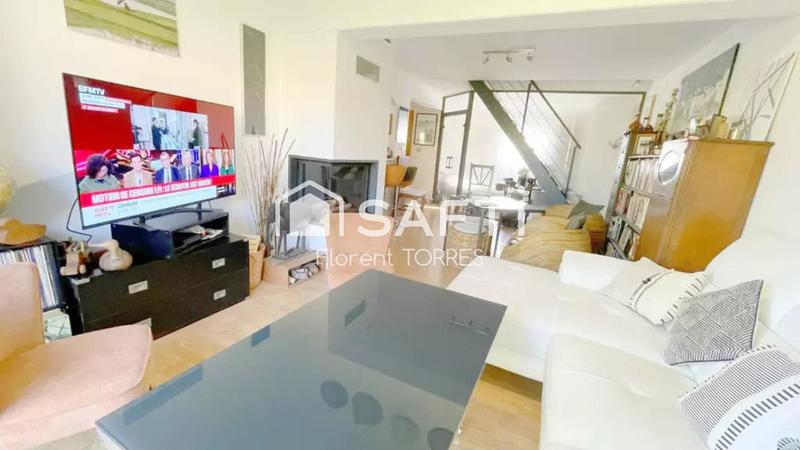 Maison - 95 m² - 5 pièces