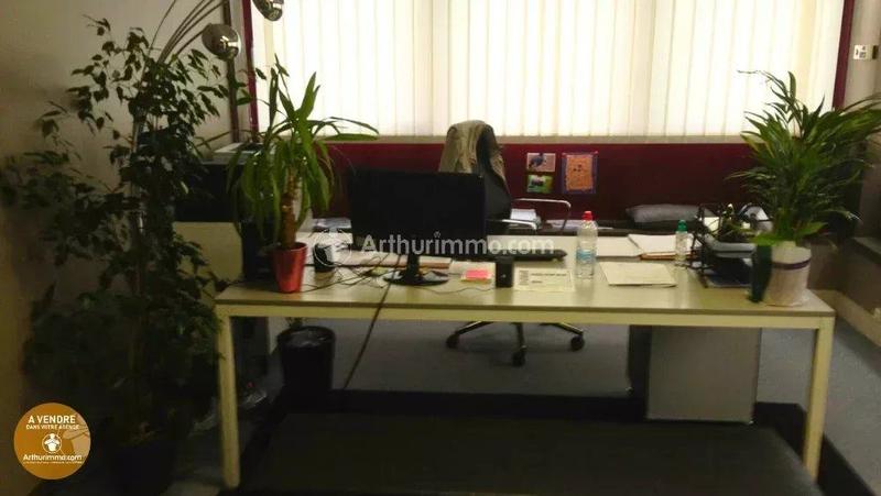 Appartement - 251 m² - 11 pièces