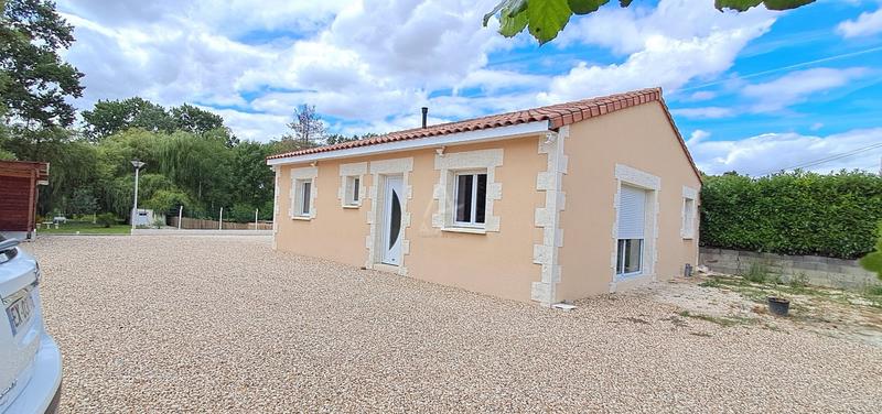 Maison - 86 m² - 4 pièces