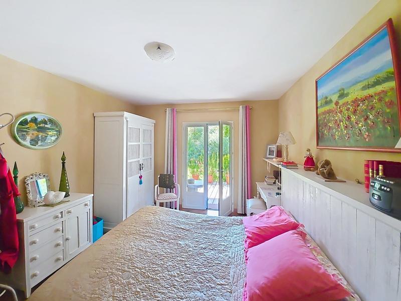 Maison - 170 m² - 8 pièces