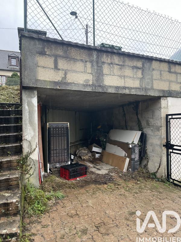 Maison - 94 m² - 5 pièces