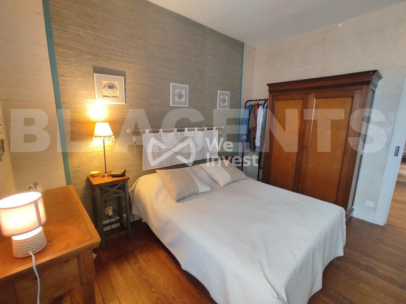 Maison - 195 m² - 6 pièces