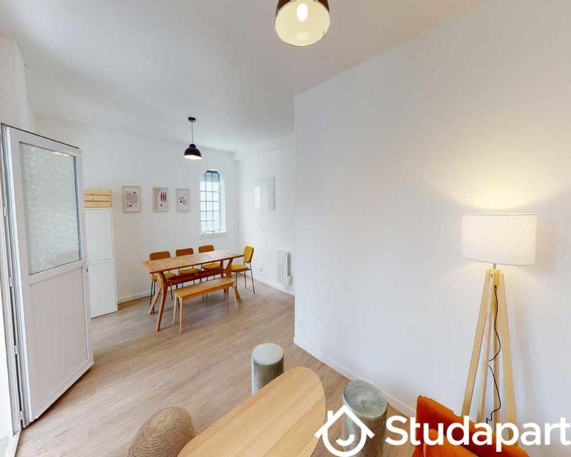 Chambre - 63 m² - 1 pièce