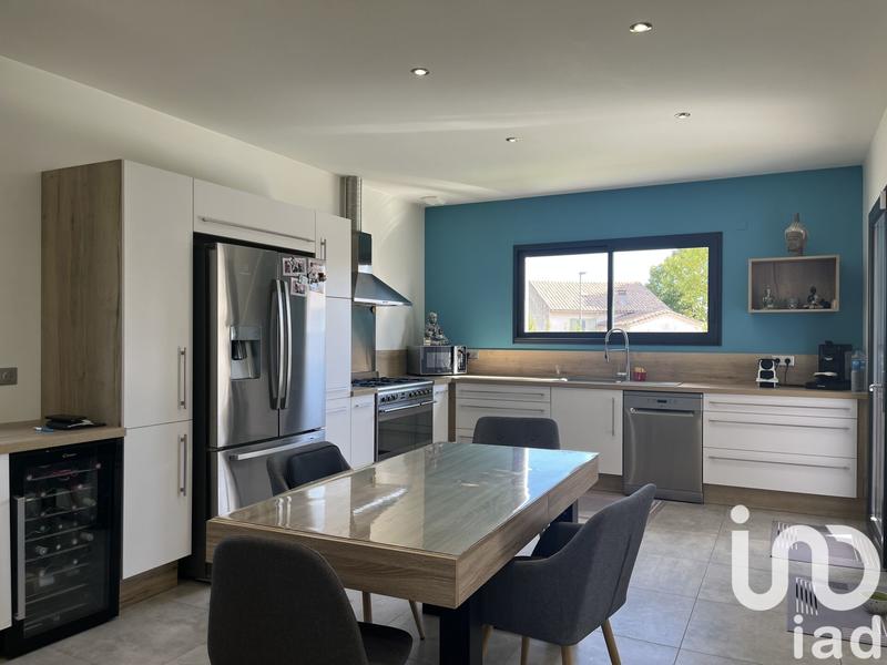 Maison - 138 m² - 5 pièces