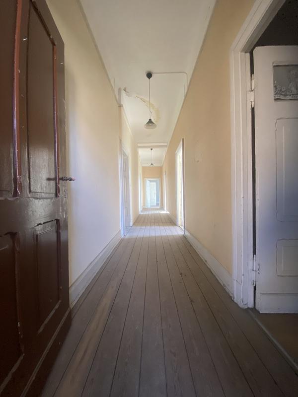 Appartement - 230 m² - 6 pièces