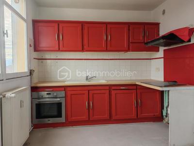 Appartement - 90 m² - 5 pièces