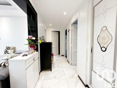 Appartement - 94 m² - 4 pièces