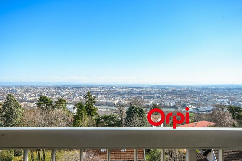 Appartement - 106 m² - 3 pièces