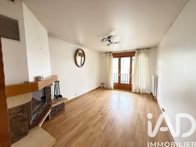 Maison - 87 m² - 4 pièces