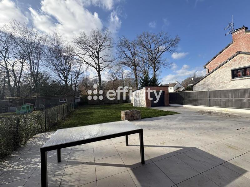 Pavillon - 101 m² - 5 pièces