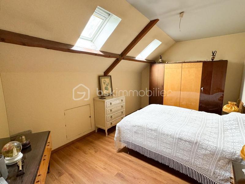 Maison - 140 m² - 7 pièces