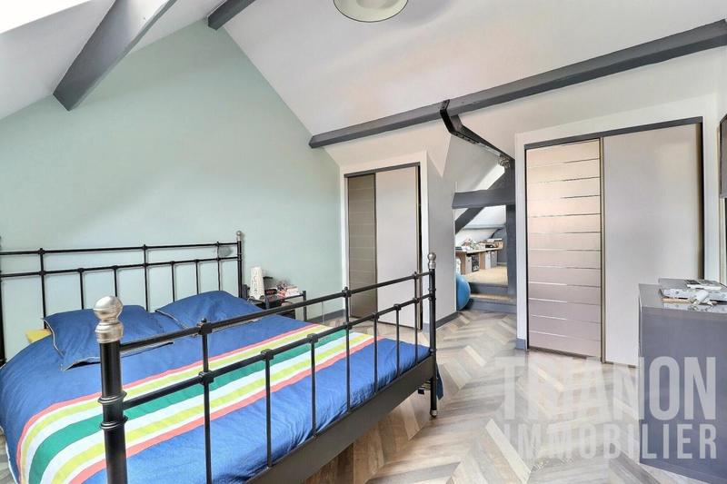 Maison - 161 m² - 5 pièces