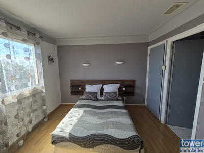 Local commercial - 500 m² - 15 pièces