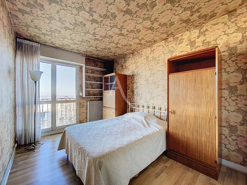 Appartement - 81 m² - 4 pièces