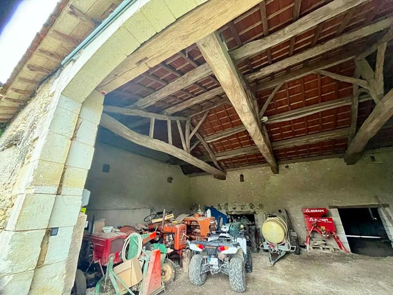 Corps de ferme - 154 m² - 3 pièces