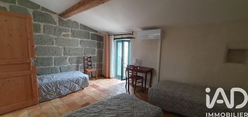 Maison de village - 100 m² - 4 pièces