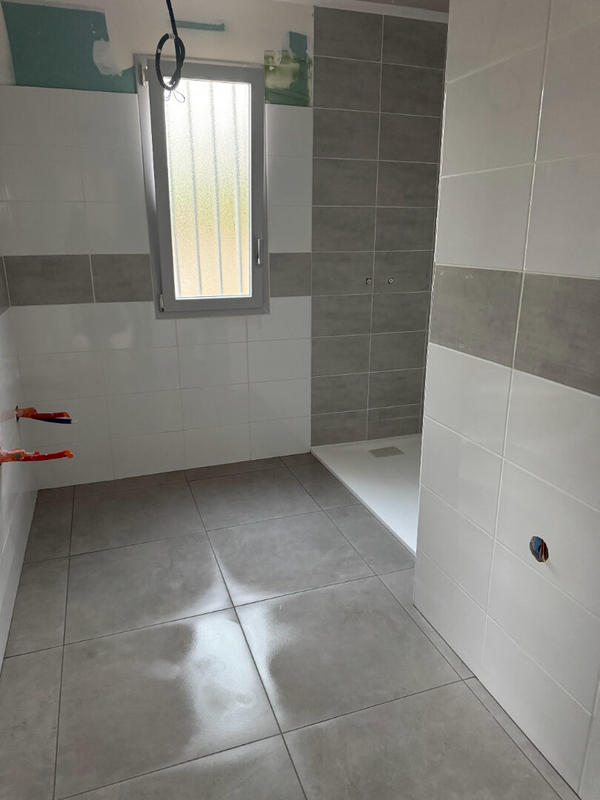 Maison - 99 m² - 4 pièces