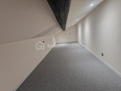 Duplex - 53 m² - 4 pièces