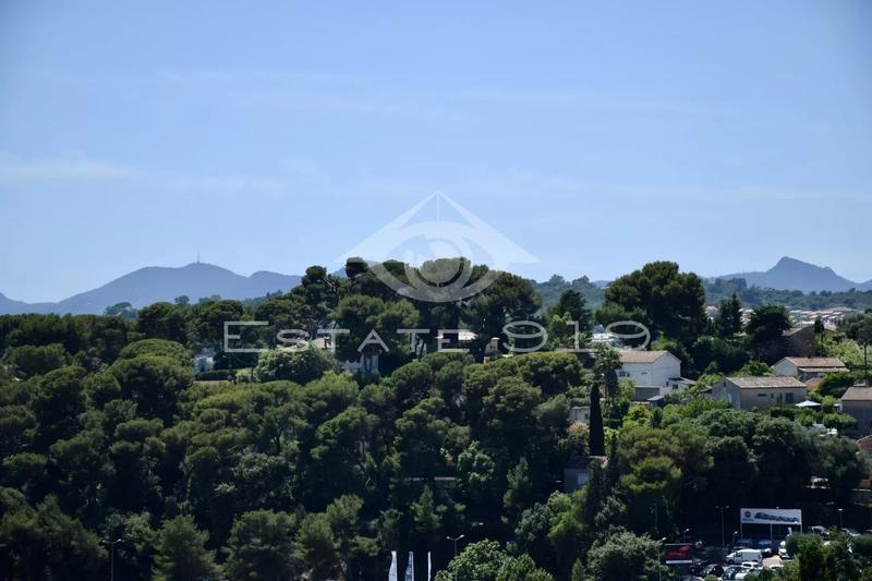 Villa - 209 m² - 10 pièces