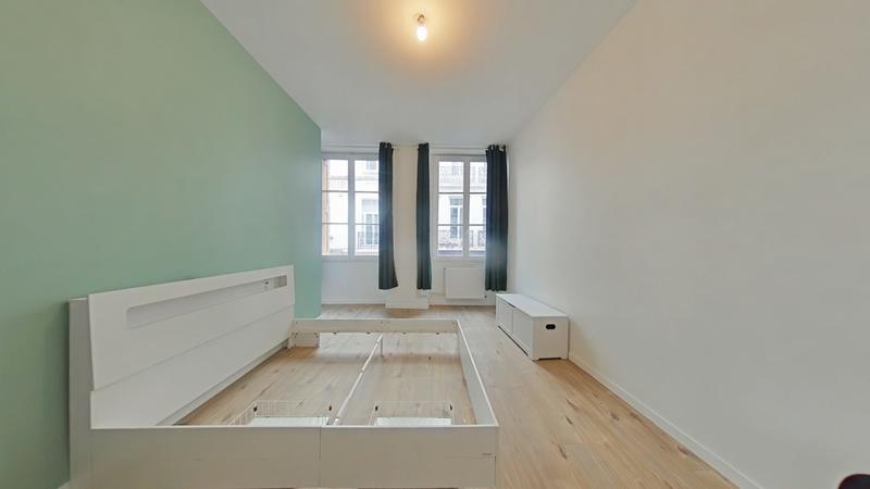 Appartement - 83 m² - 4 pièces