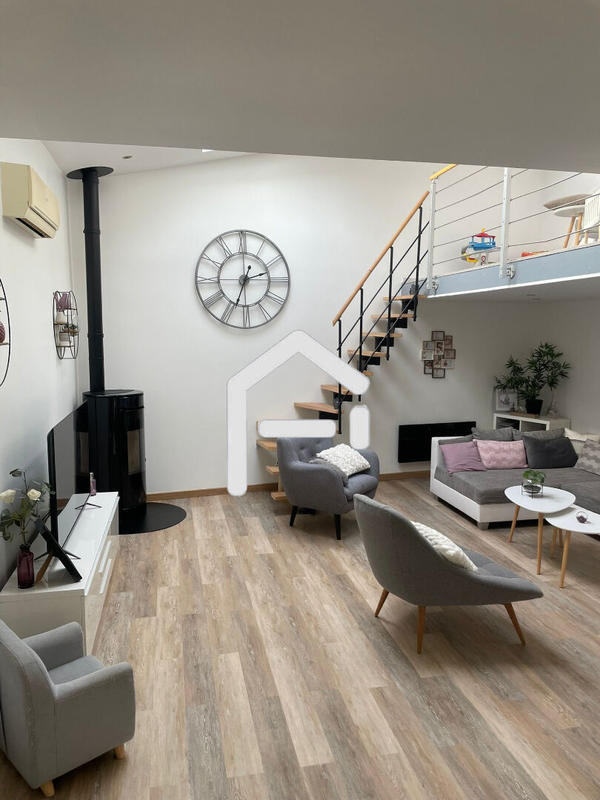 Maison - 83 m² - 4 pièces