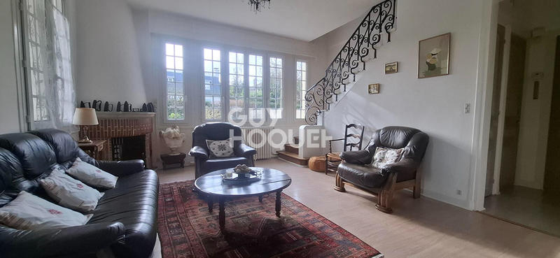 Maison - 99 m² - 5 pièces