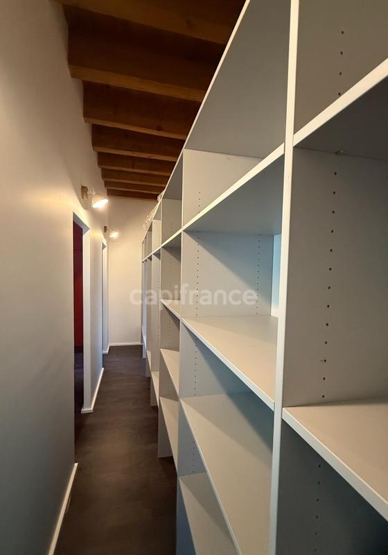 Maison bourgeoise - 596 m² - 5 pièces