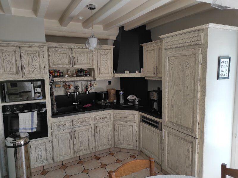 Maison - 232 m² - 8 pièces